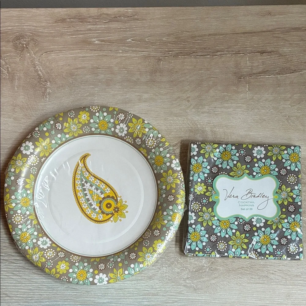 NWT Vera Bradley Cocktail Paper Plates & Napkins - Lemon Parfait